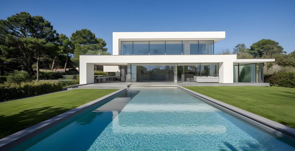 Modern villa cephe ve teras detayı